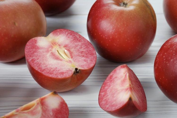 Red Love Apple: Varieties, Taste And Cultivation